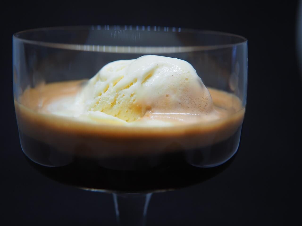 Affogato al caffe